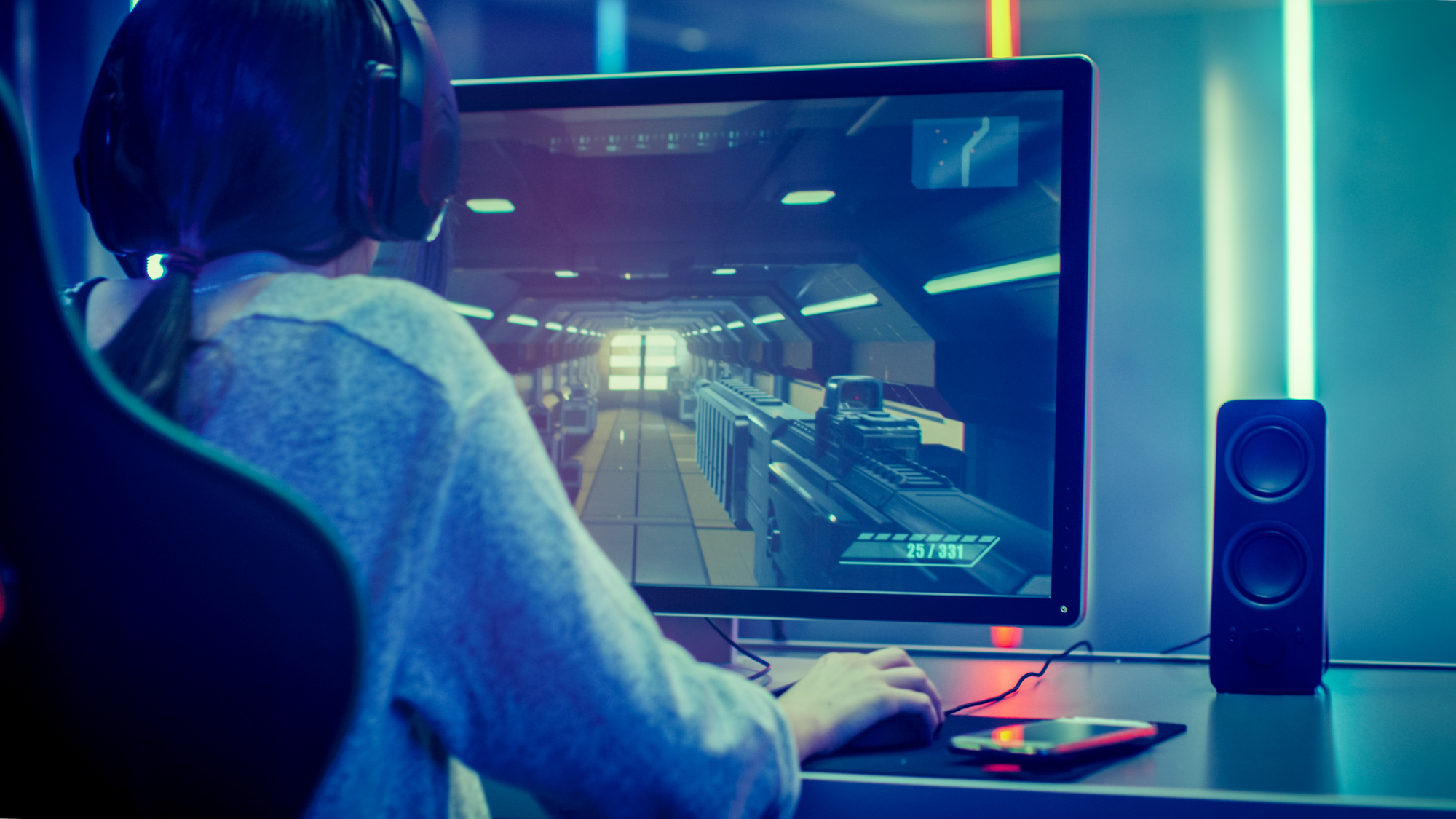 ¿Qué es la frecuencia de actualización de la pantalla de un monitor y cómo afecta a la percepción?