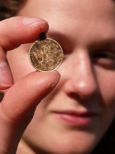 moneda de metal