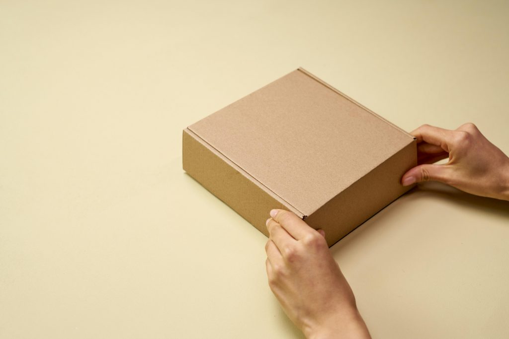 caja de cartón